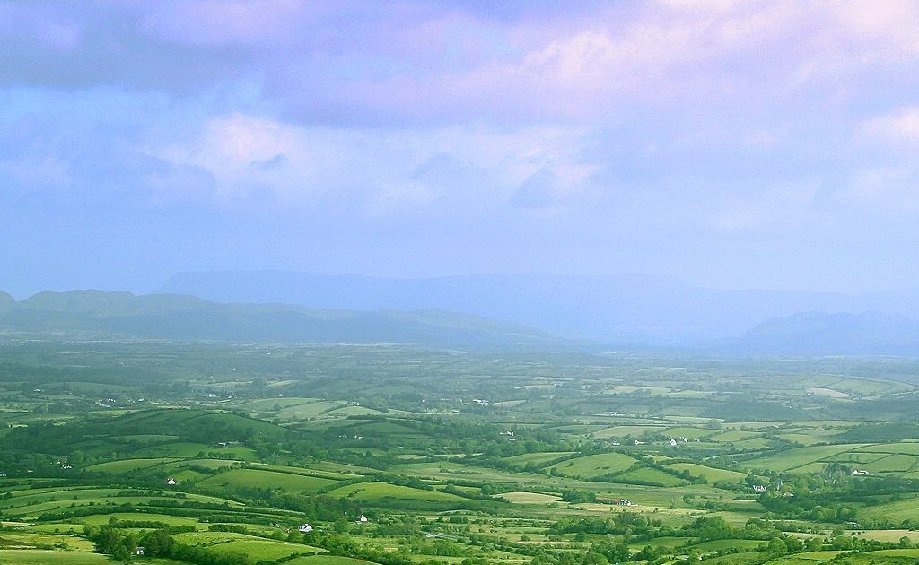 Getting to know Ireland EIRE OR REPUBLIC OF IRELAND